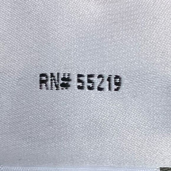 Jerry Leigh Long Sleeve Keyhole Skull Shirt - Picture 4 of 6